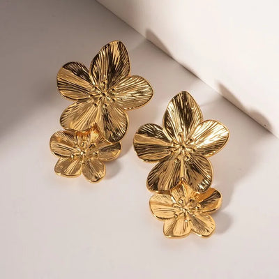 Brinco Duplo Flor Banhado a Ouro 18K | Coleção Verona